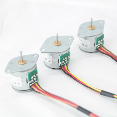 20BY45 12V 2-Phasen-Schrittmotor 18 Grad 3000 Rpm